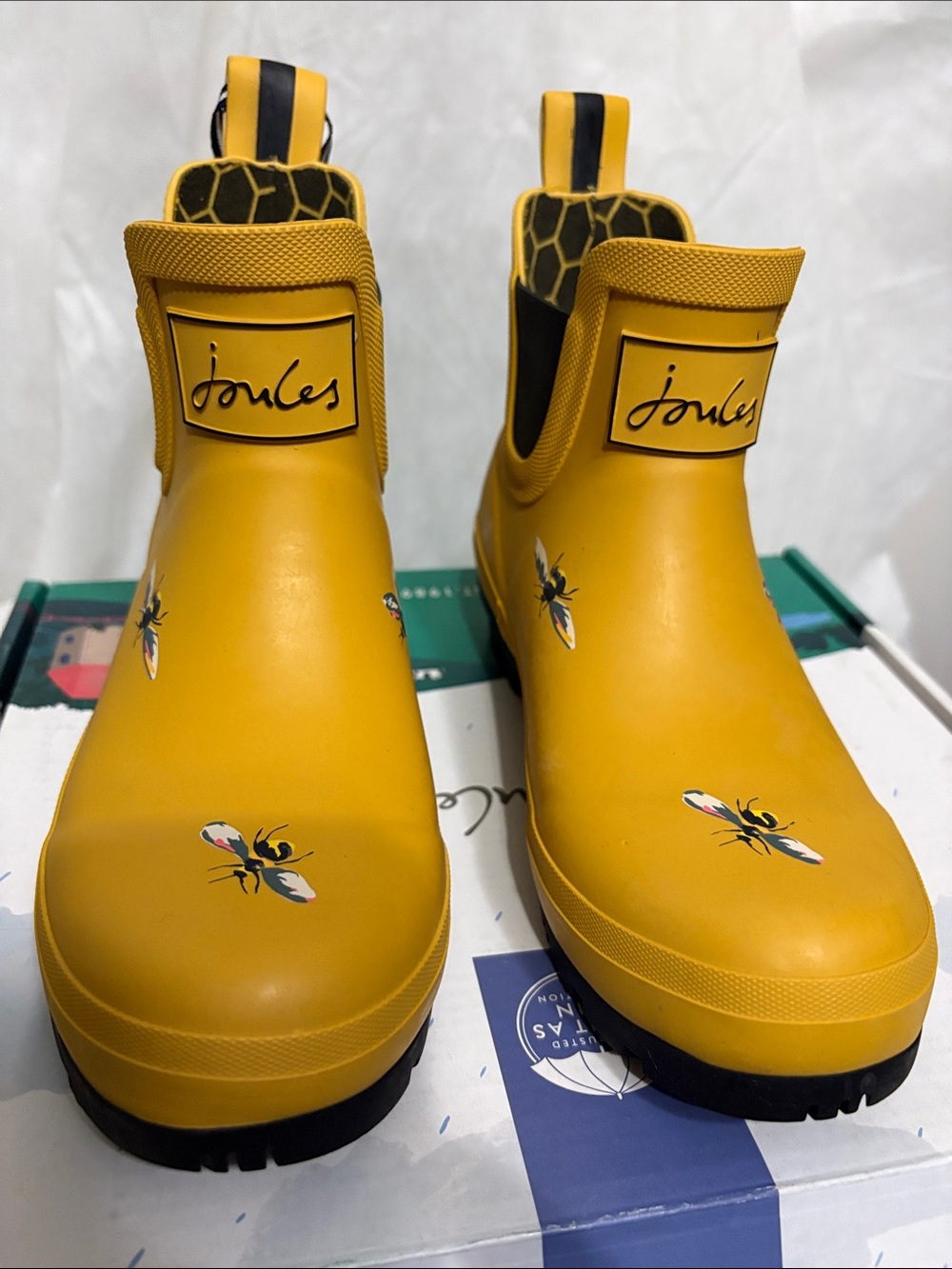 Joules Yellow Bee Short Rain Boots size US 5 NWT
